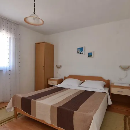 Apartmani Marko Gdinj Zewnętrze zdjęcie
