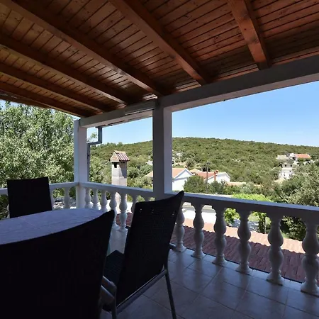 Apartmani Marko Gdinj Zewnętrze zdjęcie
