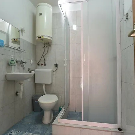 Apartmani Marko Gdinj Zewnętrze zdjęcie