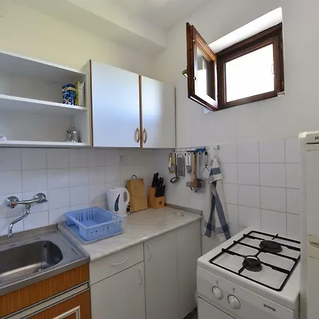 Apartmani Marko Gdinj Zewnętrze zdjęcie
